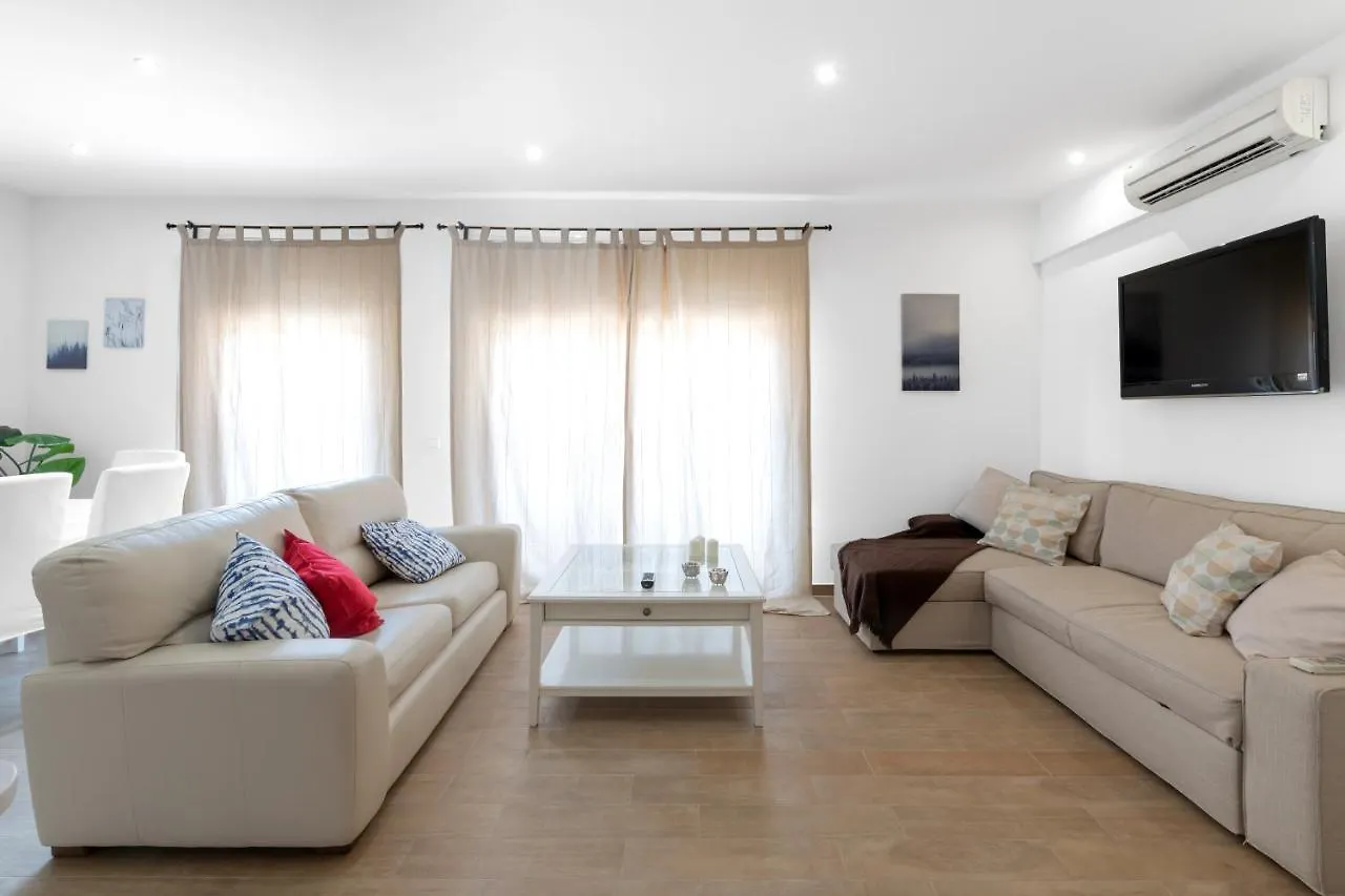 Maka Beach Apartment V カステルデフェルス