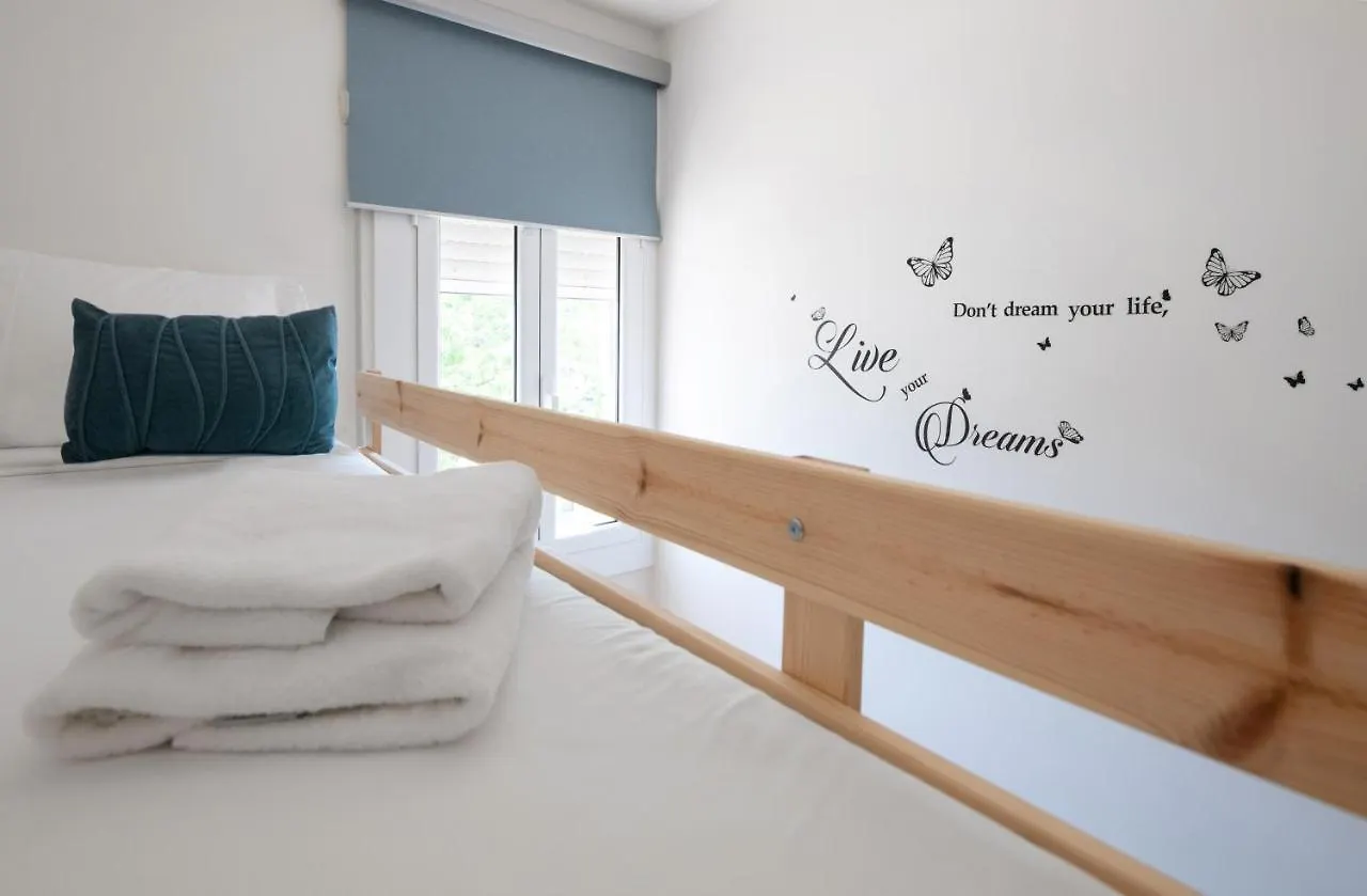 Maka Beach Apartment V カステルデフェルス