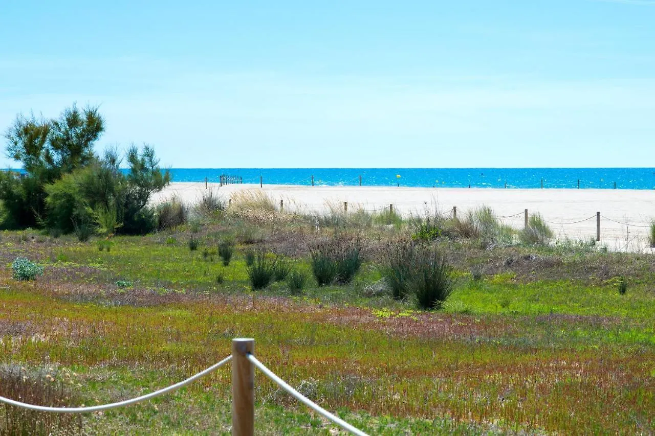 Maka Beach Apartment V Castelldefels 0*,  Spain